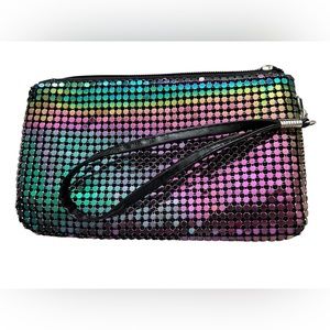 Cruise Club Mesh Wristlet